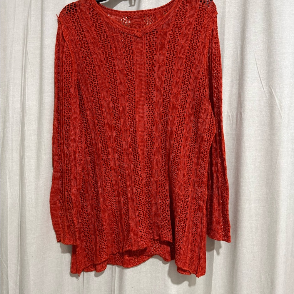 Lightweight Open-Knit Long-Sleeve Sweater - Red